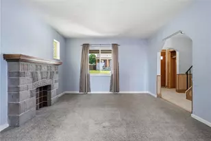 121 Riverview Blvd, Whitaker, PA 15120 - Photo 10