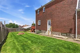 121 Riverview Blvd, Whitaker, PA 15120 - Photo 30