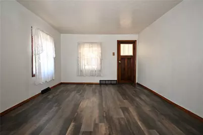 10415 Lilac Street, Irwin, PA 15642 - Photo 4