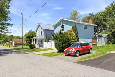 618 First Ave, Central City Borough, PA 15926 - Photo 2