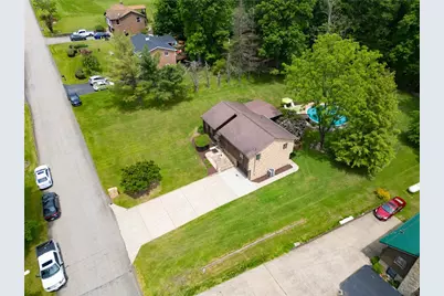 204 Republic St, North Union Township, PA 15401 - Photo 36