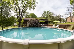 204 Republic St, North Union Township, PA 15401 - Photo 32