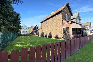 420 Arctic St, McKeesport, PA 15132 - Photo 1