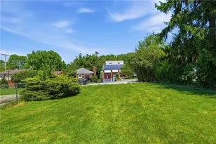 123 Knox St, Scott Township, PA 15017 - Photo 32