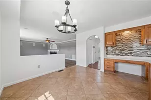 164 Stratford Ct, New Stanton, PA 15672 - Photo 8