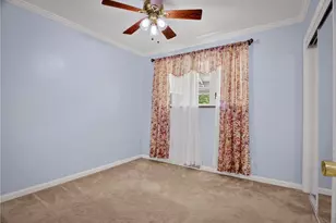 201 Santa Fe Dr, Bethel Park, PA 15102 - Photo 32