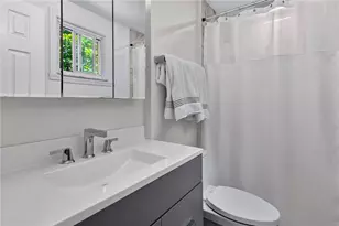 96 Skyvue Dr, Pittsburgh, PA 15234 - Photo 18