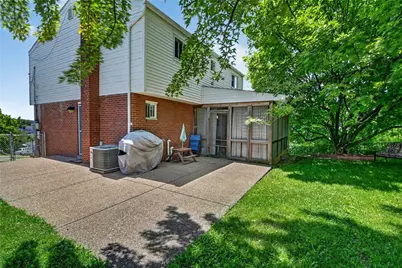 96 Skyvue Drive, Pittsburgh, PA 15234 - Photo 12