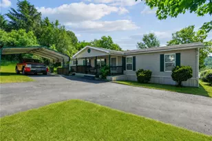 597 Valley View Dr, Donegal, PA 15628 - Photo 24