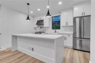 5836 Northumberland St, Pittsburgh, PA 15217 - Photo 10