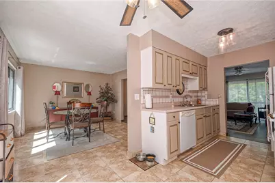 205 Springwater Ct, Moon/Crescent Twp, PA 15108 - Photo 12