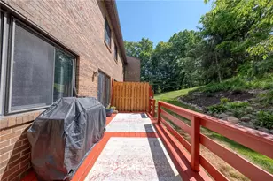 205 Springwater Ct, Moon/Crescent Twp, PA 15108 - Photo 32