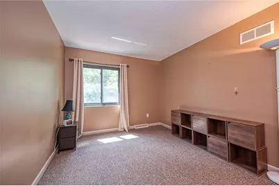 205 Springwater Ct, Moon/Crescent Twp, PA 15108 - Photo 26