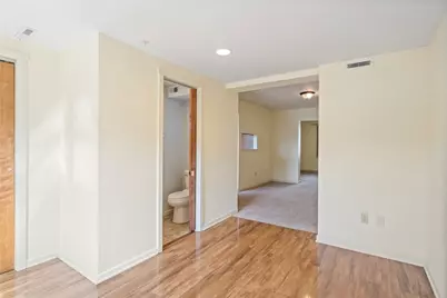 804 Lilac St, Pittsburgh, PA 15217 - Photo 14
