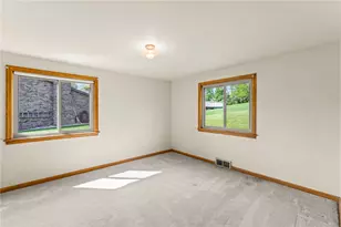 1484 Nine Eighty Rd, Cecil, PA 15317 - Photo 14