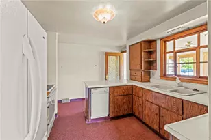 1484 Nine Eighty Rd, Cecil, PA 15317 - Photo 8