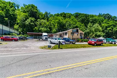 174 Sandy Creek Rd, Pittsburgh, PA 15147 - Photo 10