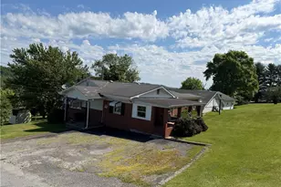335 Doty St, Franklin Township, PA 15370 - Photo 12