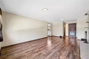 1212 Mountain View Dr, Unity Township, PA 15601 - Photo 20