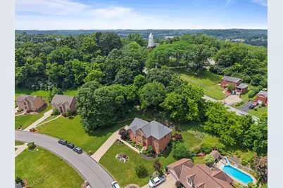 4016 Rustic Woods Dr, Jefferson Hills, PA 15025 - Photo 4