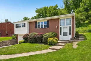 596 Anderson Ave, Pittsburgh, PA 15239 - Photo 2
