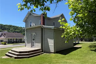 192 S Richhill St, Franklin Township, PA 15370 - Photo 8