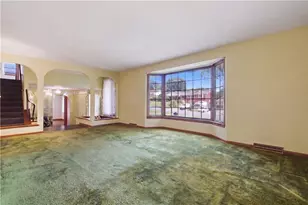 480 Herbst Manor Rd, Kennedy Township, PA 15108 - Photo 6
