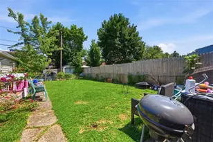 1133 9th St, Stowe Township, PA 15136 - Photo 16