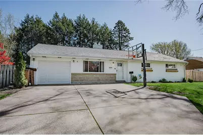 1210 Minnesota Ave, Harrison Township, PA 15065 - Photo 2