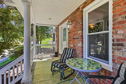 2358 Golfview Dr, Pittsburgh, PA 15241 - Photo 8