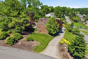 2358 Golfview Dr, Pittsburgh, PA 15241 - Photo 38