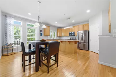 230 Park Square Ln, Pittsburgh, PA 15238 - Photo 4