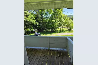 425 Mount Vernon Ave, Coraopolis, PA 15108 - Photo 6