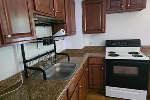 425 Mt Vernon Ave, Moon/Crescent Twp, PA 15108 - Photo 2
