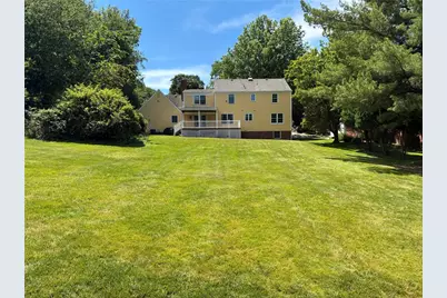 2159 Poor Richards Ln, Pittsburgh, PA 15237 - Photo 2