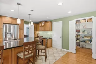 317 Cornwall Dr, Pittsburgh, PA 15238 - Photo 8