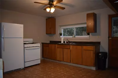 17 Jefferson St, Pittsburgh, PA 15209 - Photo 2