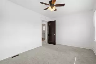 8609 Westwood Rd, Pittsburgh, PA 15235 - Photo 14