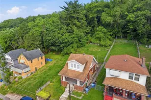 8609 Westwood Rd, Pittsburgh, PA 15235 - Photo 22