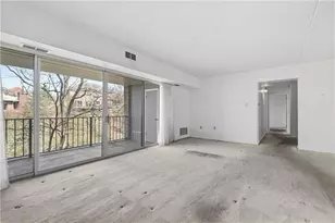 2160 Greentree Rd, Scott Township, PA 15220 - Photo 6