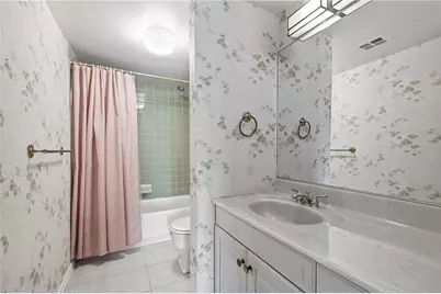 2160 Greentree Road #705W, Scott Township, PA 15220 - Photo 22