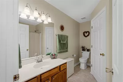 197 Old Village Ln, Bethel Park, PA 15102 - Photo 22