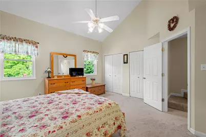 197 Old Village Ln, Bethel Park, PA 15102 - Photo 20