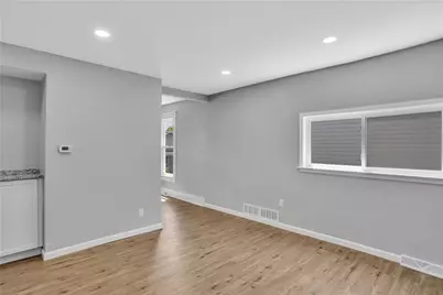3521 W 3rd Ave, West Mayfield, PA 15010 - Photo 10