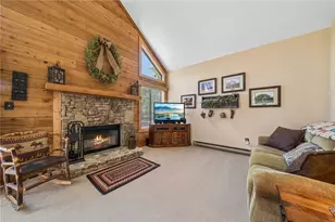 1735 Snowfield Dr, Hidden Valley, PA 15502 - Photo 2