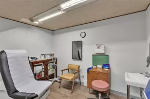 718 McKean Ave, Donora, PA 15033 - Photo 10