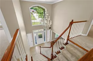 301 Bunker Hill Dr, Peters Township, PA 15317 - Photo 4