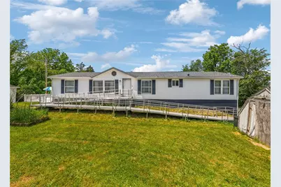 107 Indigo Rd, Mount Pleasant Township, PA 15666 - Photo 2
