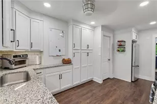 223 Chestnut St, Pittsburgh, PA 15218 - Photo 14