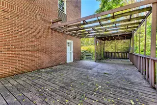 210 Tremont Ave, Greensburg, PA 15601 - Photo 24